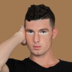 Jak ułożyć krótkie włosy męskie, żeby wyglądały naturalnie?