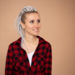 Krótkie fryzury damskie – jak układać je na co dzień?